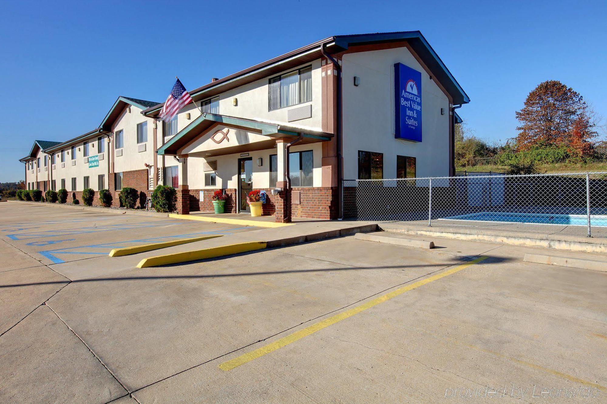 Americas Best Value Inn & Suites Cassville Roaring River Екстериор снимка